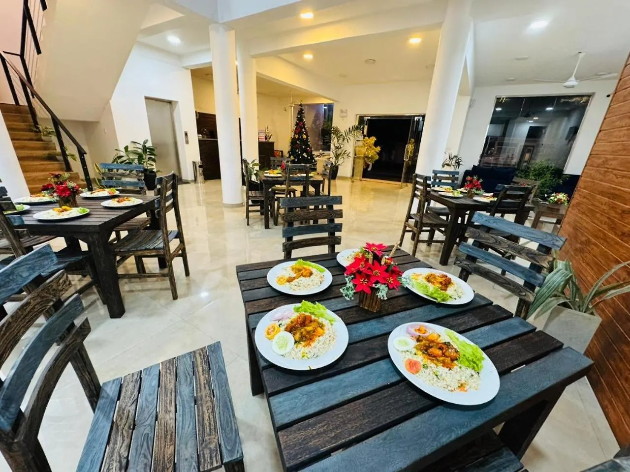 Lucky Transit Hotel - Katunayake Airport