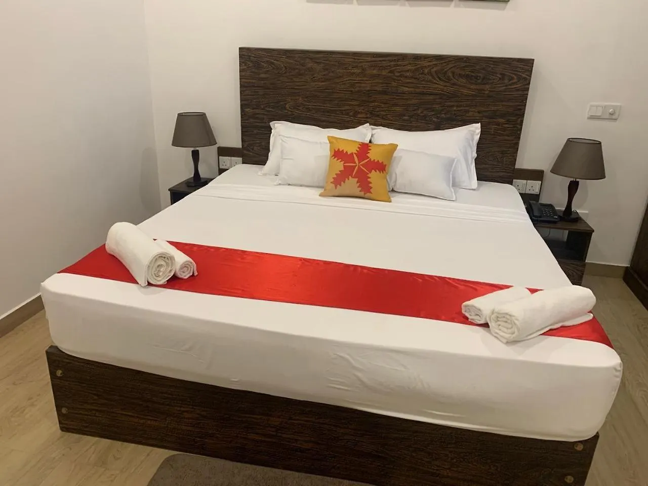 Lucky Transit Hotel - Katunayake Airport Sri Lanka
